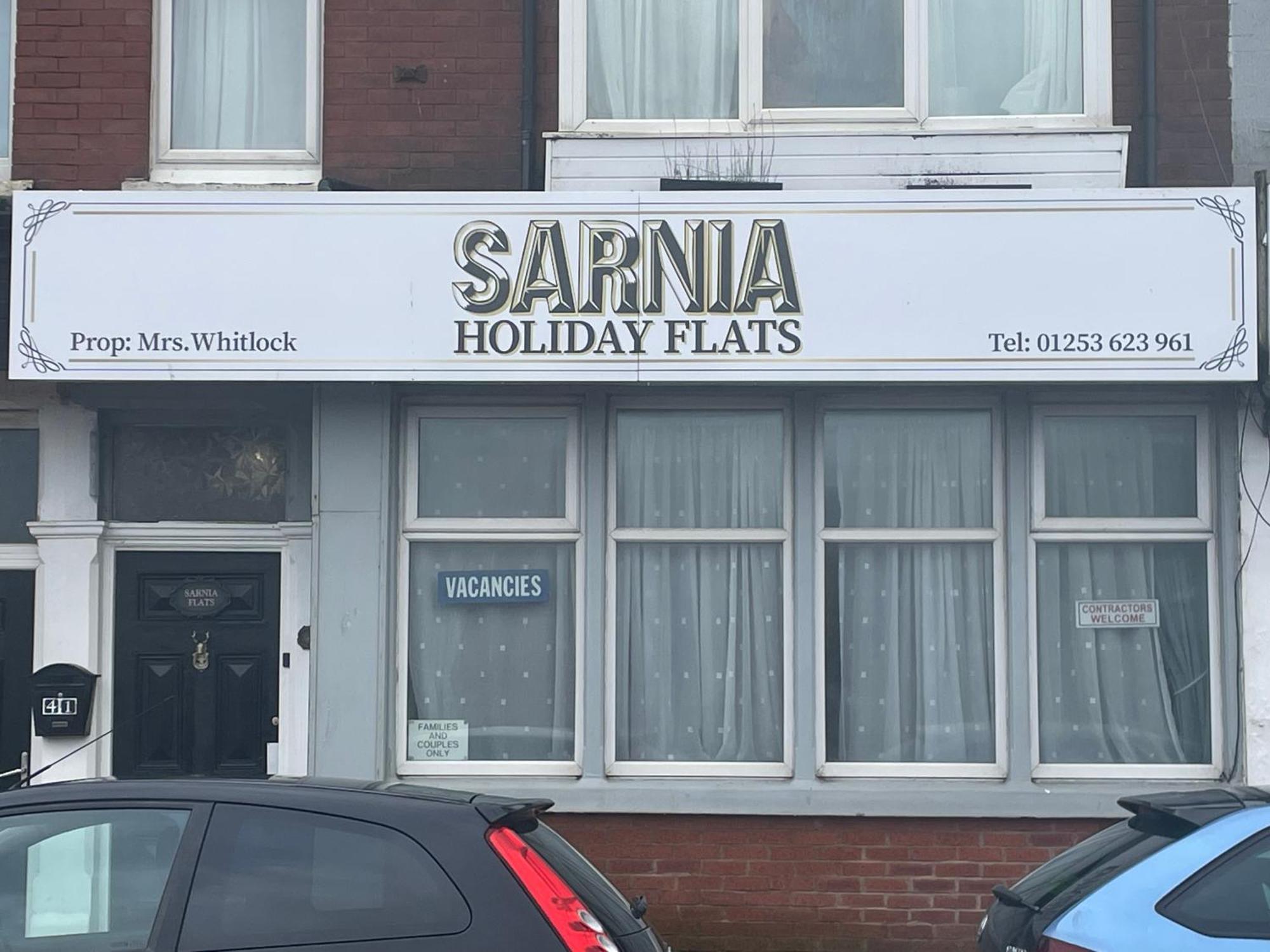 Sarnia Holiday Flats Blackpool Bagian luar foto